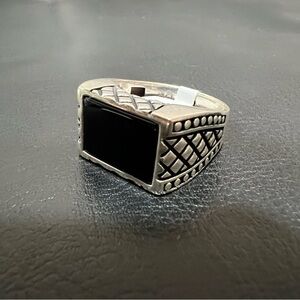 Size 9 Silver Ring w/ Black Onyx